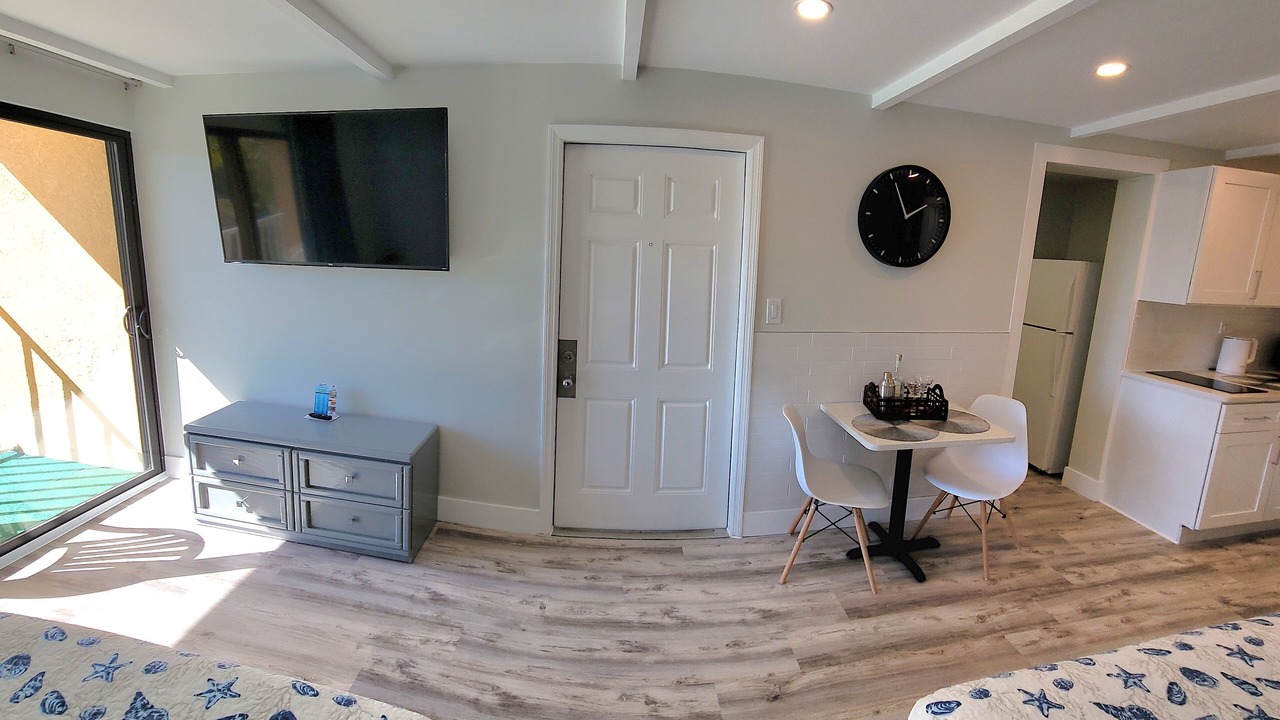 Photo of Bedroom in Treasure Island
