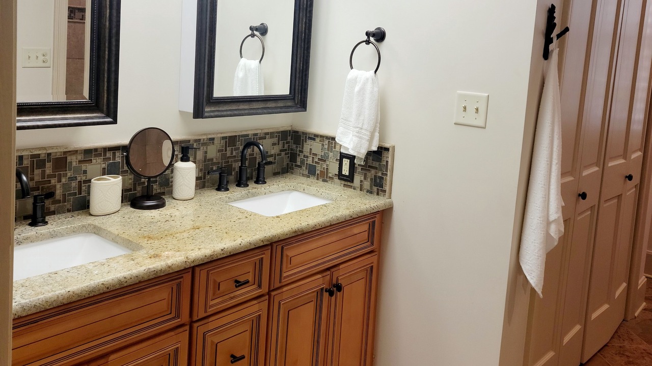 Photo of Bathroom in New Iberia