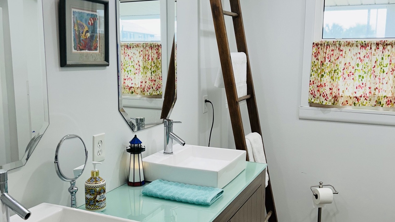 Photo of Bathroom in Mexico Beach