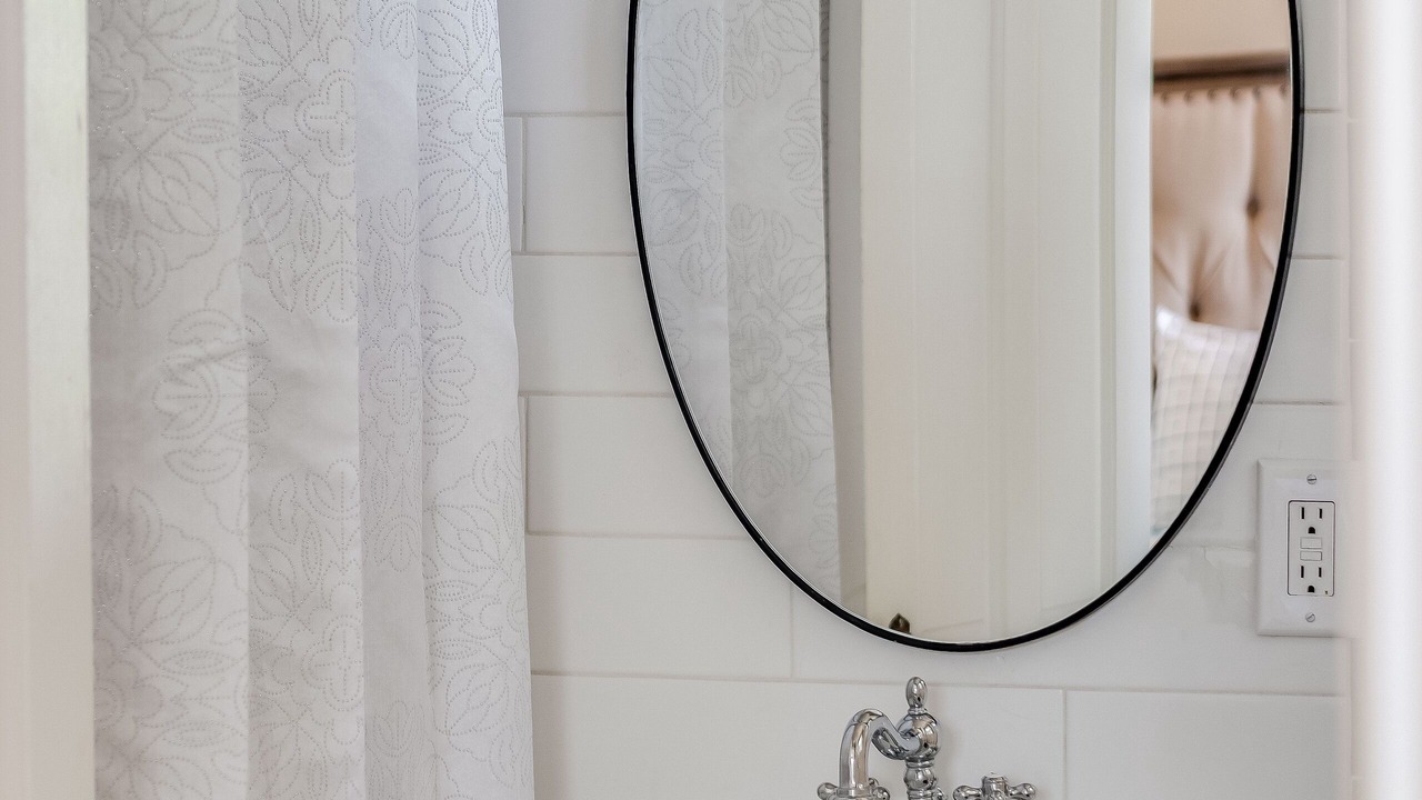 Photo of Bathroom in Fondren