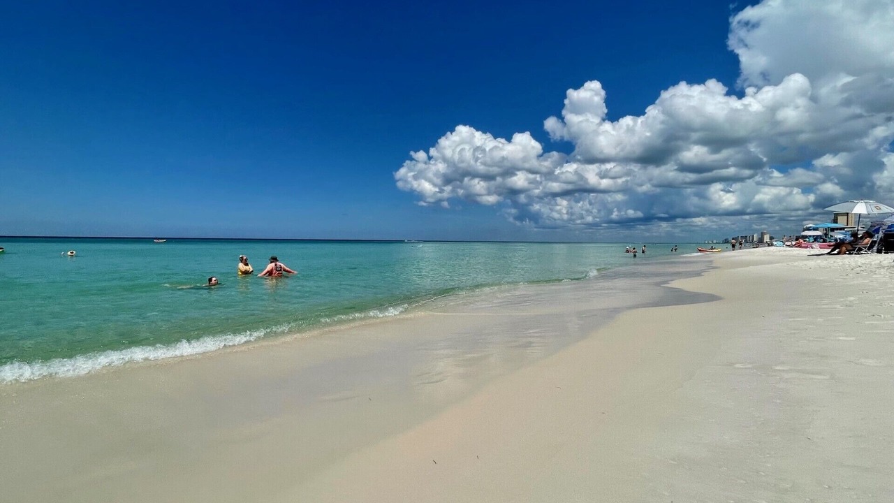 Photo of Others in El Centro Beach