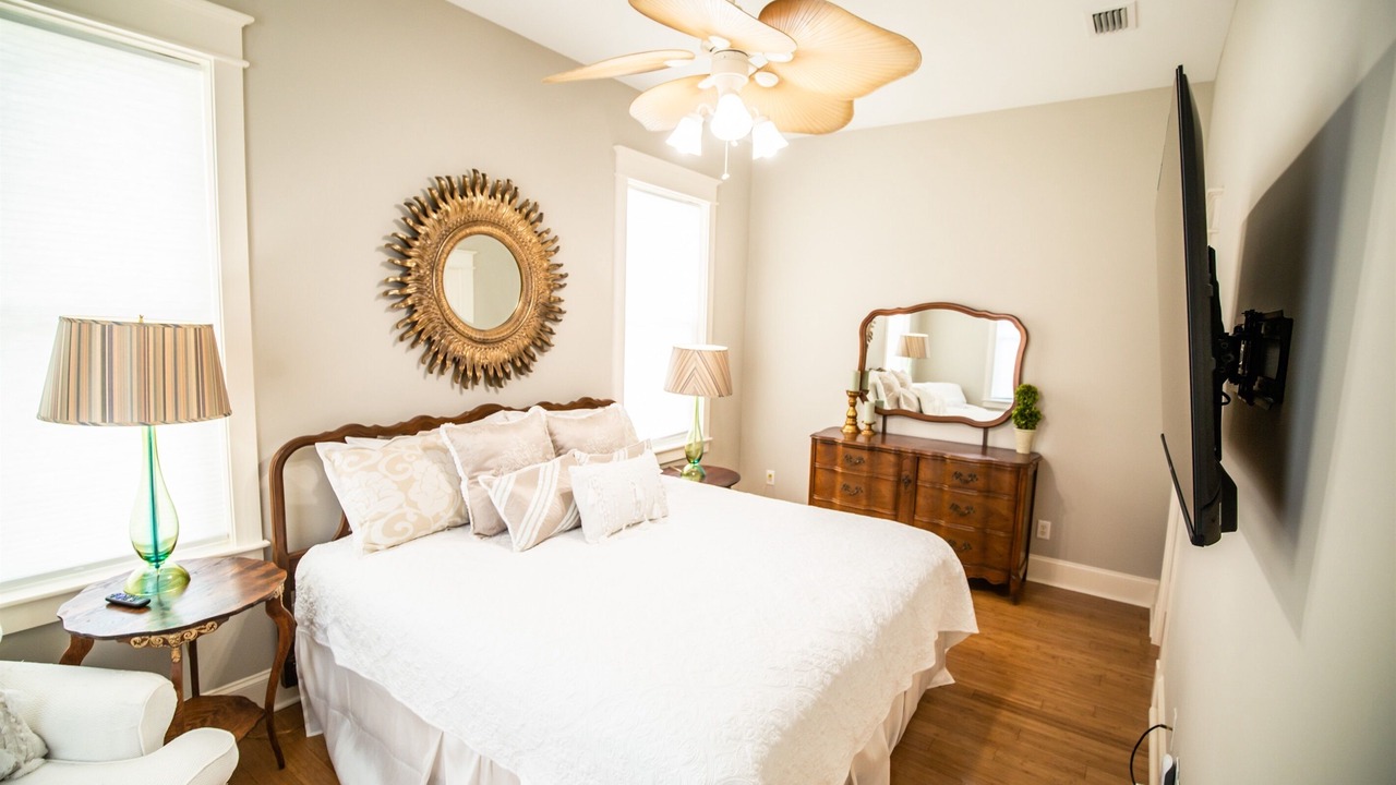 Photo of Bedroom in Inlet Beach Heights