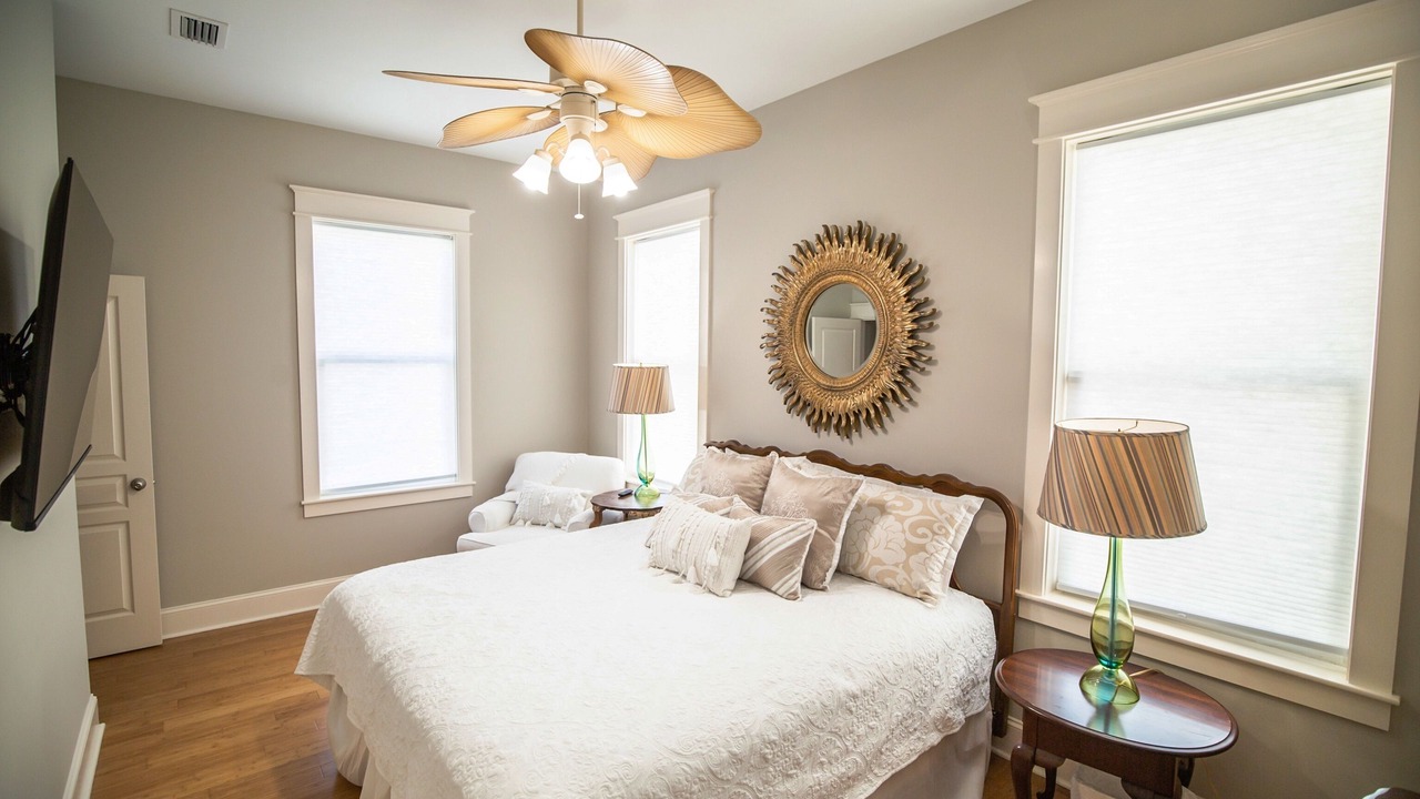Photo of Bedroom in Inlet Beach Heights
