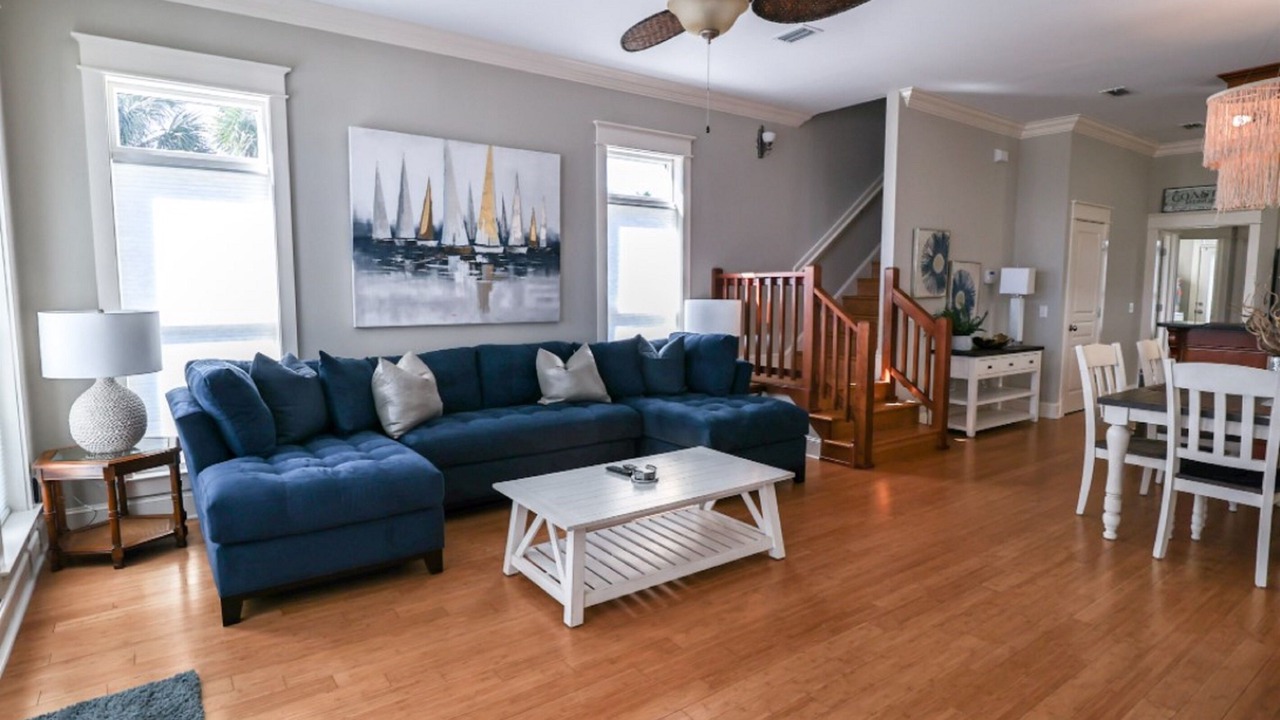 Photo of Livingroom in Inlet Beach Heights