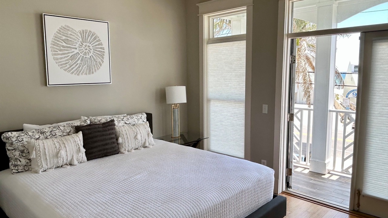 Photo of Bedroom in Inlet Beach Heights