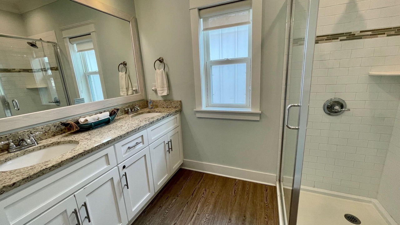 Photo of Bathroom in Gulf Shores