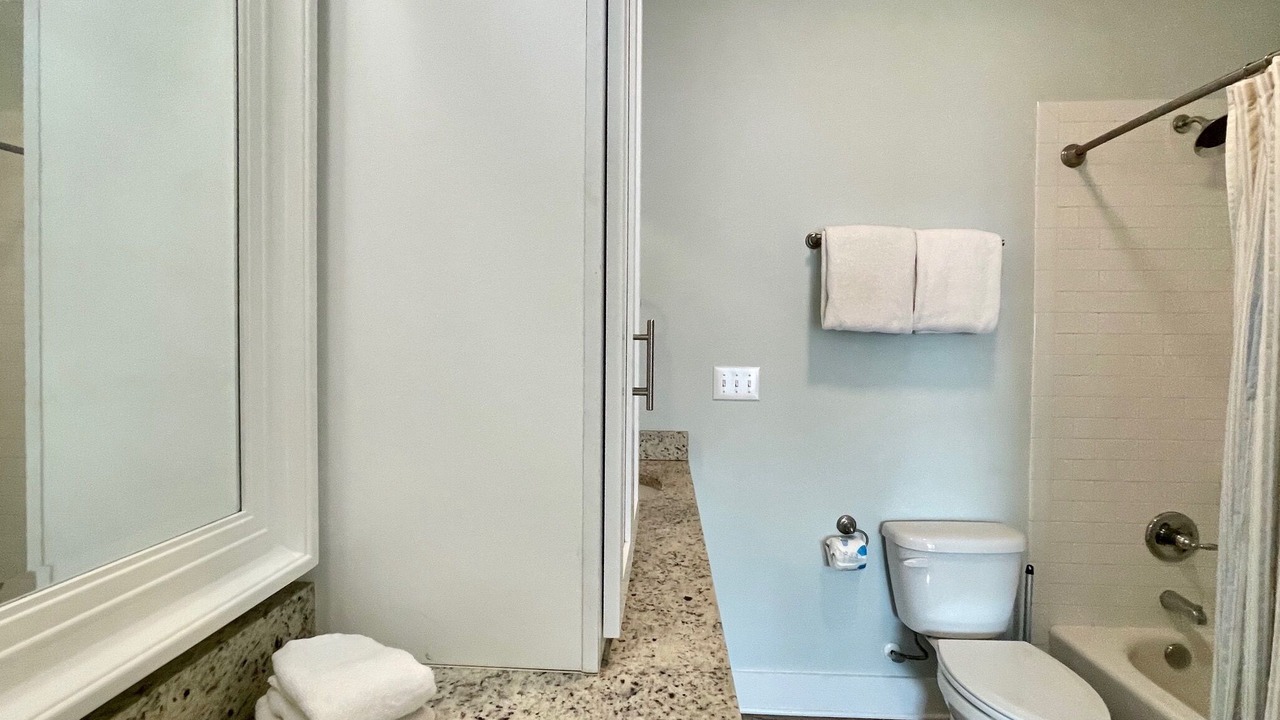 Photo of Bathroom in Gulf Shores