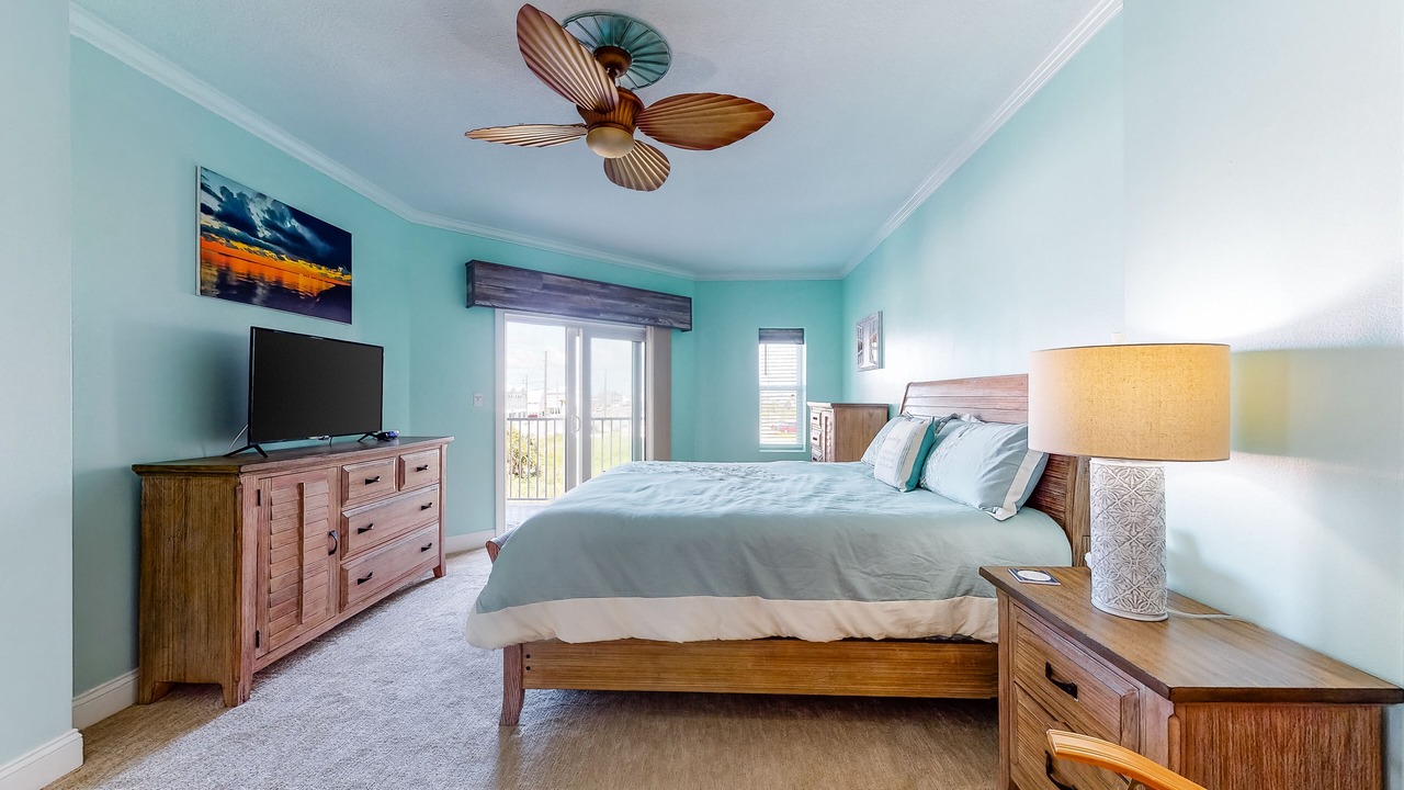 Photo of Bedroom in Mexico Beach