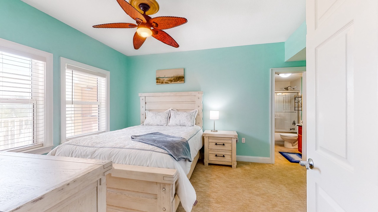 Photo of Bedroom in Mexico Beach