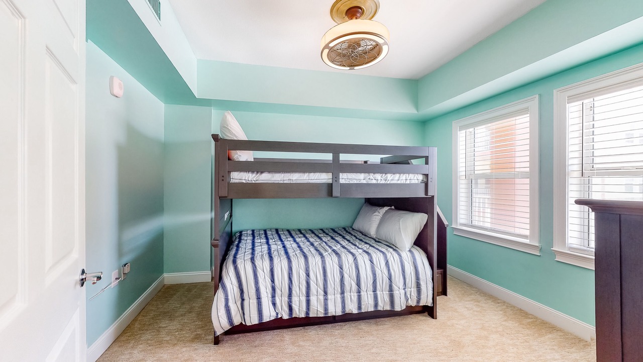 Photo of Bedroom in Mexico Beach