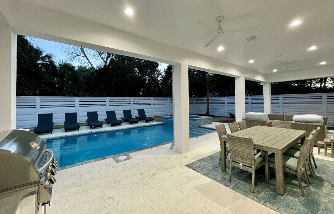 Photo of Outdoor in Gulfview Heights