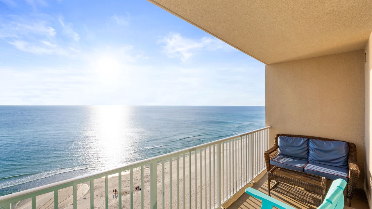 Photo of Patio Balcony in El Centro Beach