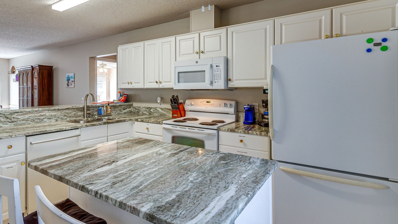 Photo of Kitchen in Lillian