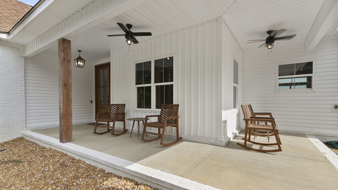 Photo of Patio Balcony in Northport