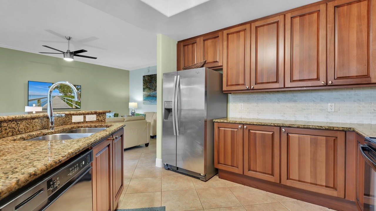 Photo of Kitchen in Royal Harbor