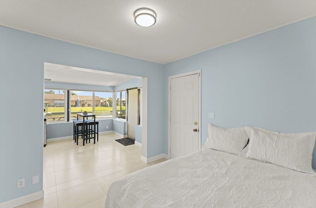 Photo of Bedroom in Convair Cove