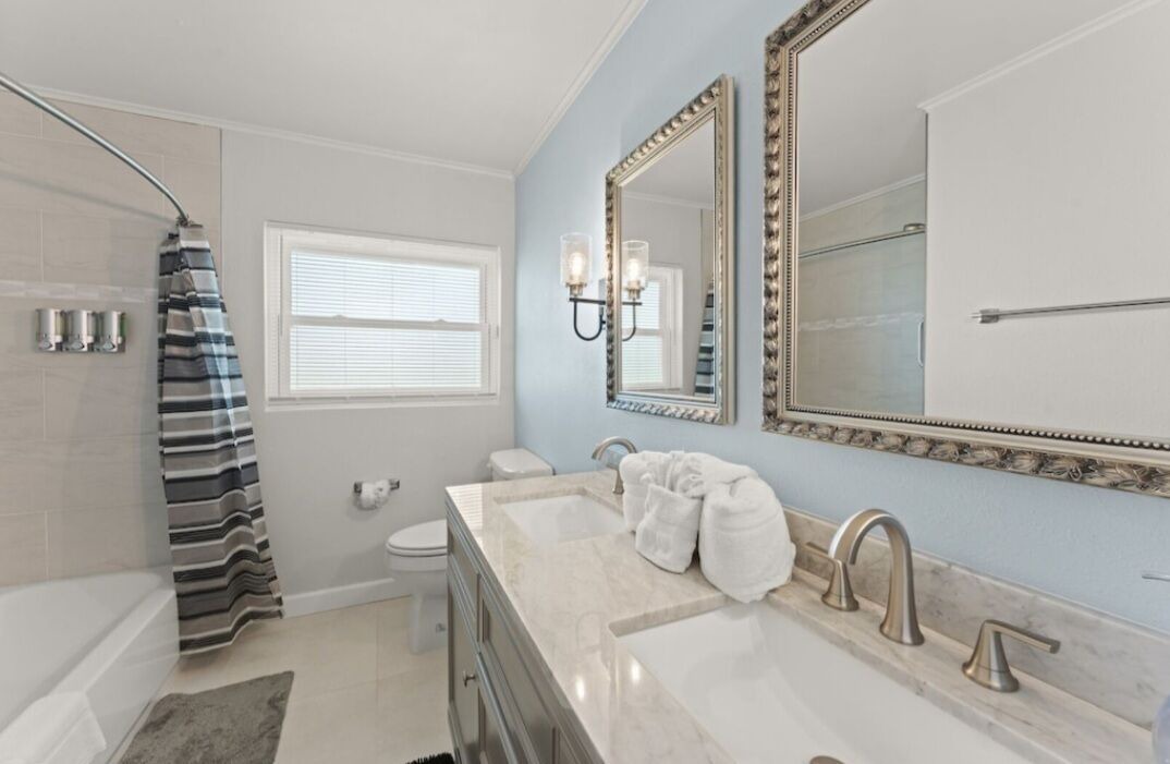Photo of Bathroom in Convair Cove