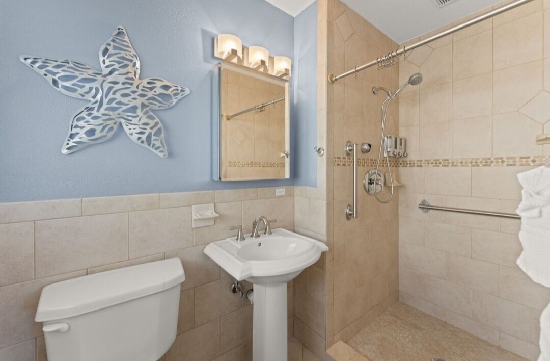 Photo of Bathroom in Convair Cove