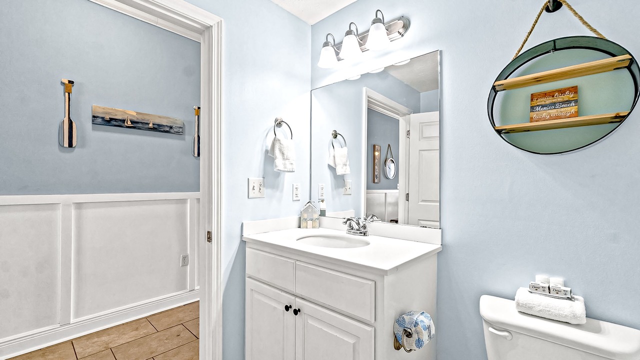 Photo of Bathroom in Mexico Beach