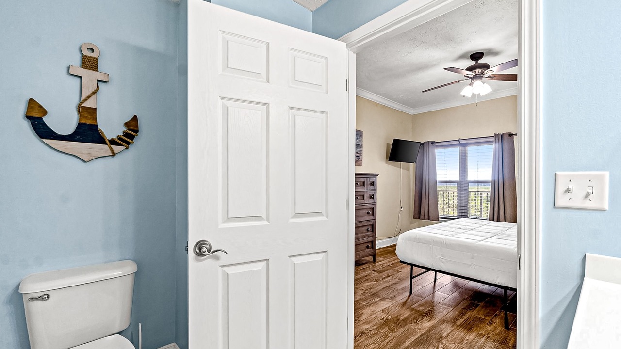 Photo of Bedroom in Mexico Beach