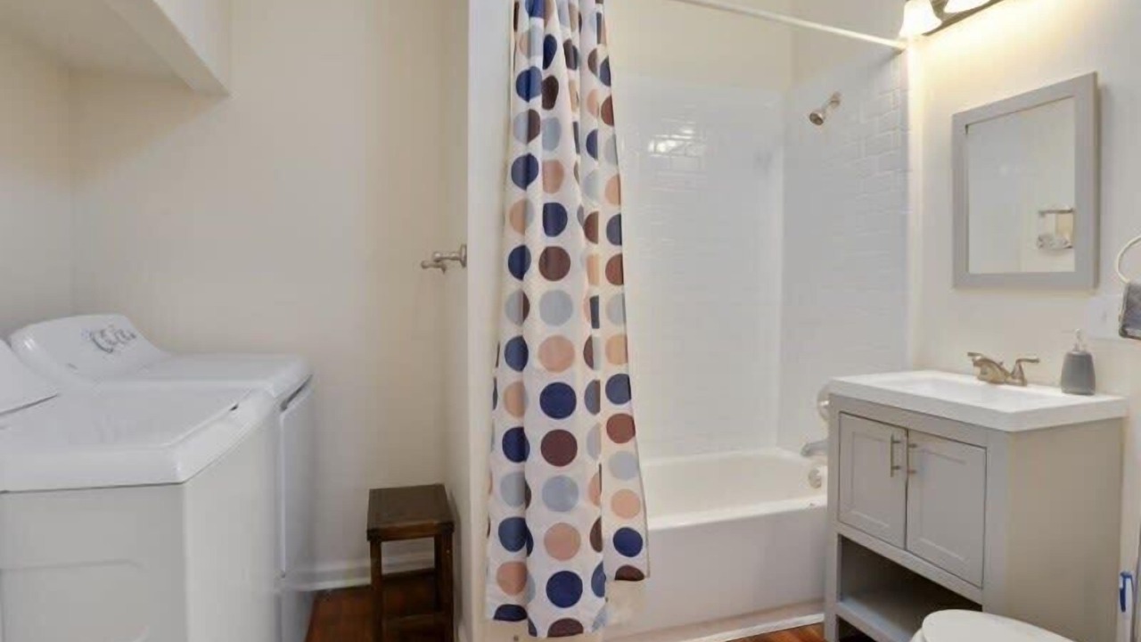 Photo of Bathroom in Saint Roch