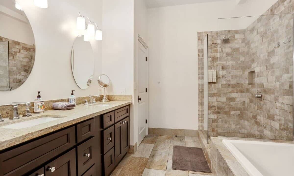 Photo of Bathroom in Faubourg Marigny