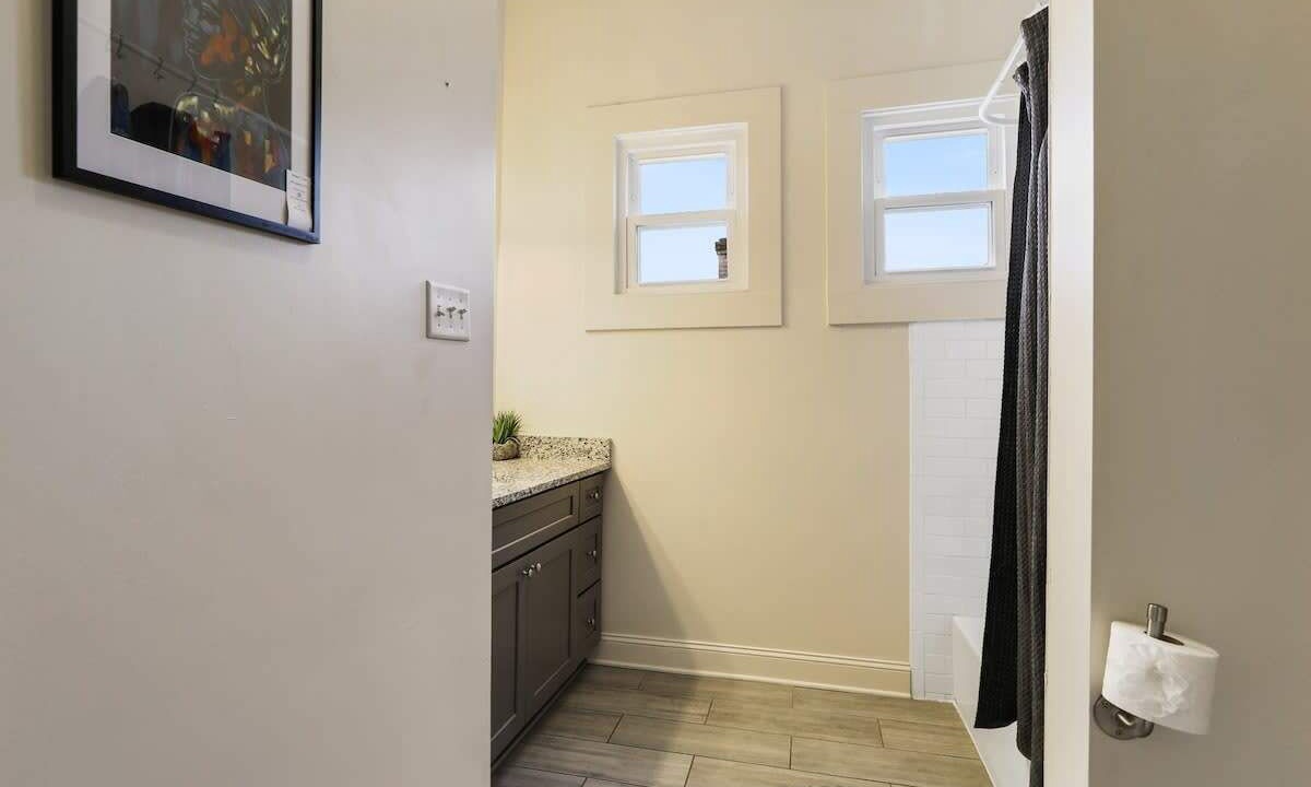 Photo of Bathroom in Seventh Ward