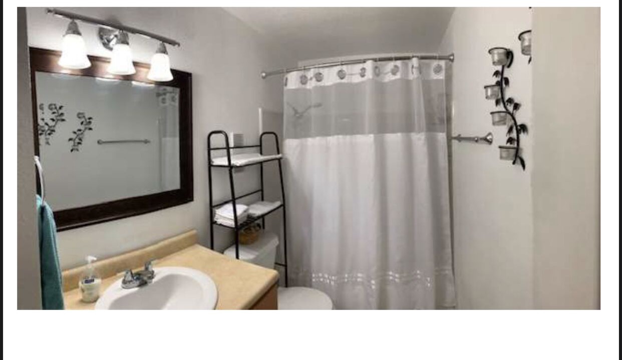 Photo of Bathroom in Coquina Key