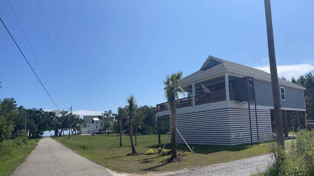 Photo of Outdoor in Henderson Point