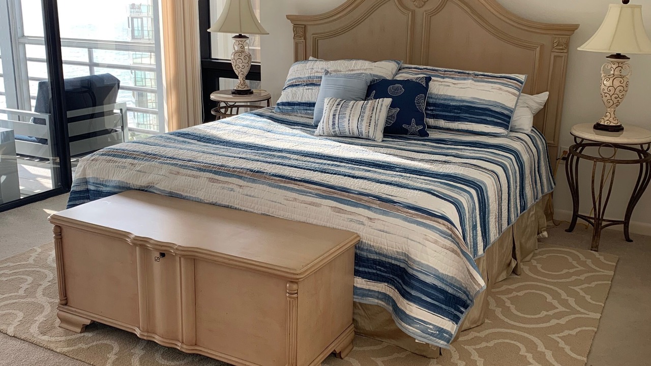 Photo of Bedroom in Park Shore