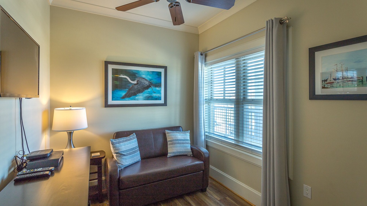 Photo of Livingroom in East End
