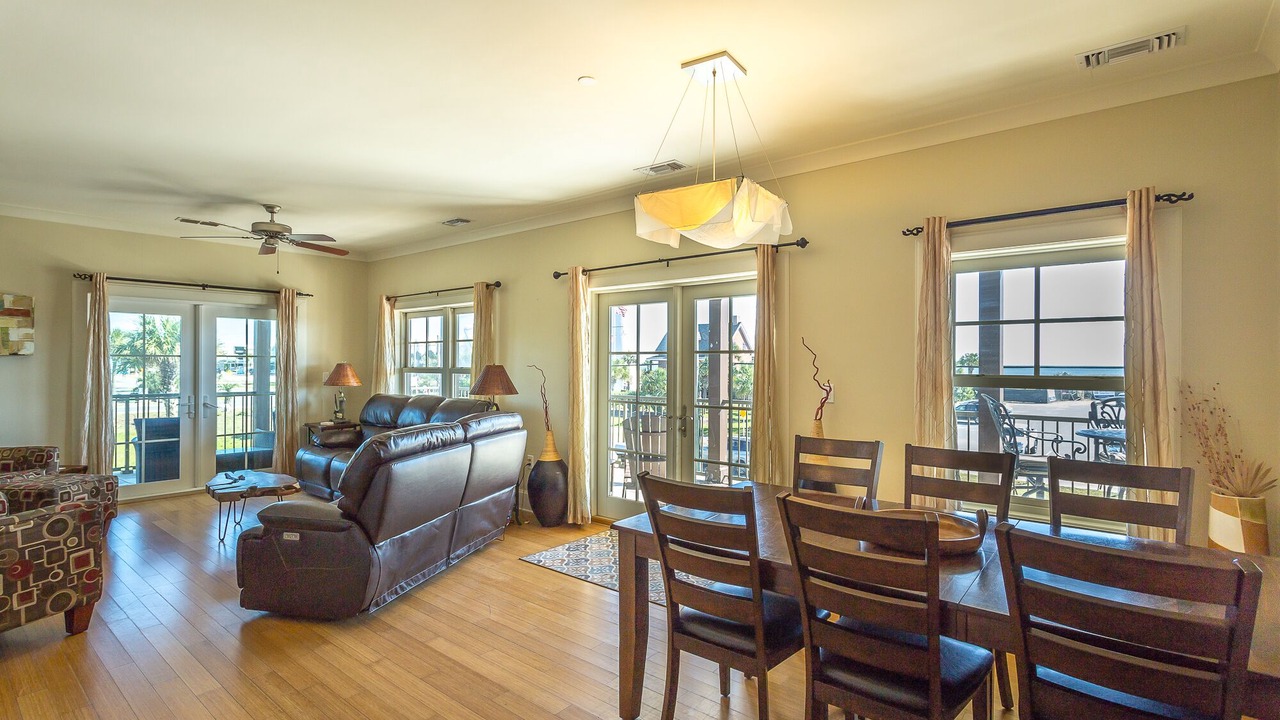 Photo of Livingroom in East End