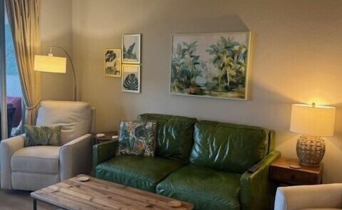 Photo of Bedroom in Tropical Cove