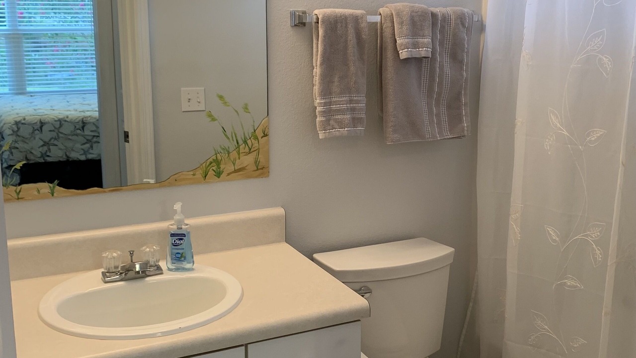Photo of Bathroom in Gulf Breeze