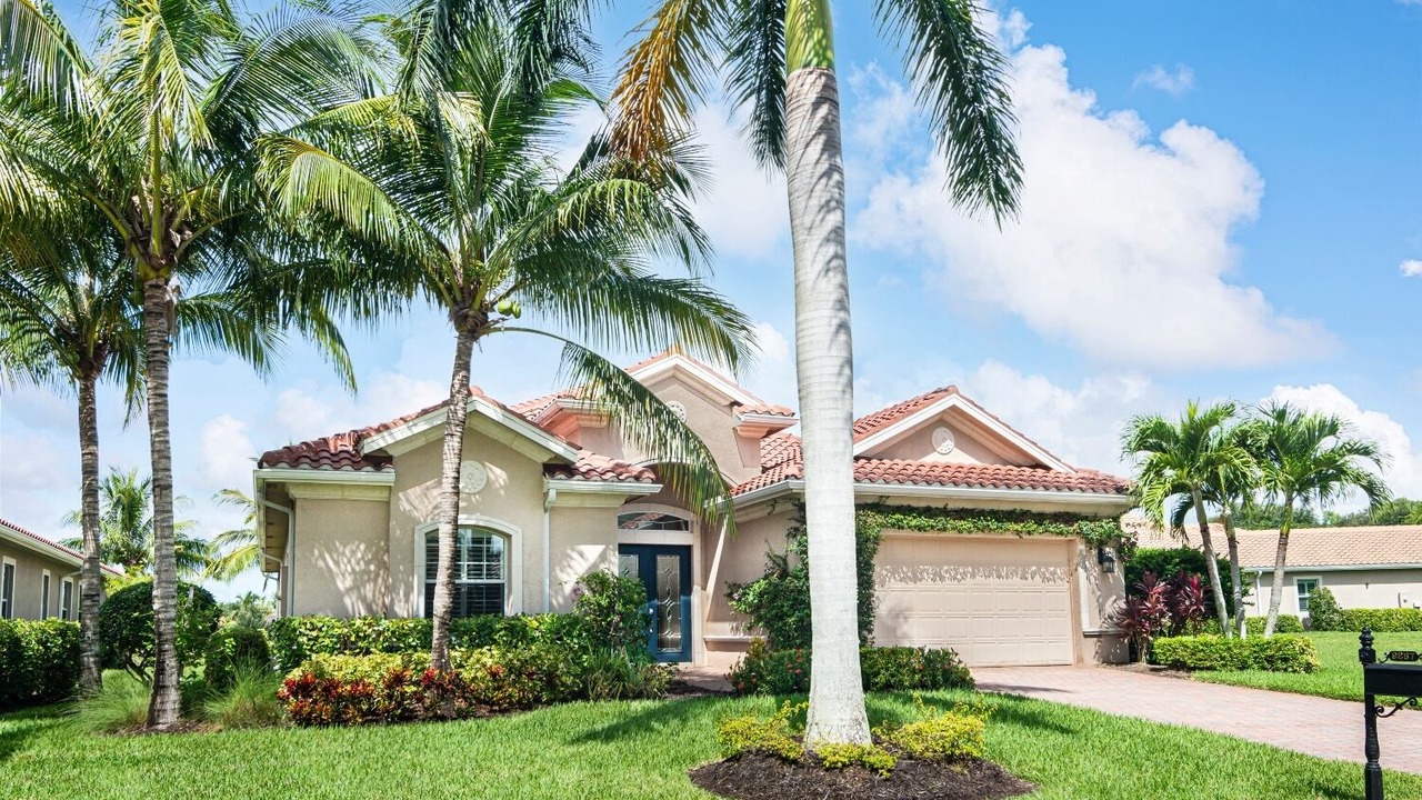 Photo of Outdoor in Naples