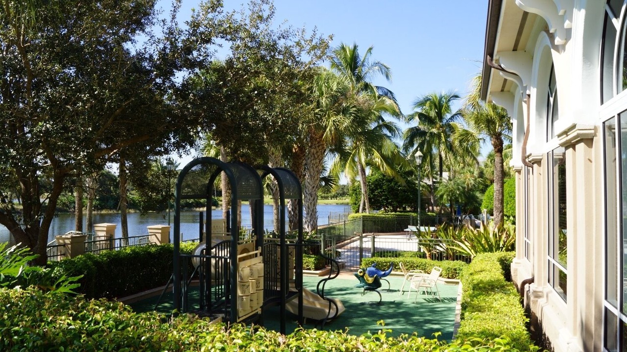 Photo of Outdoor in Naples