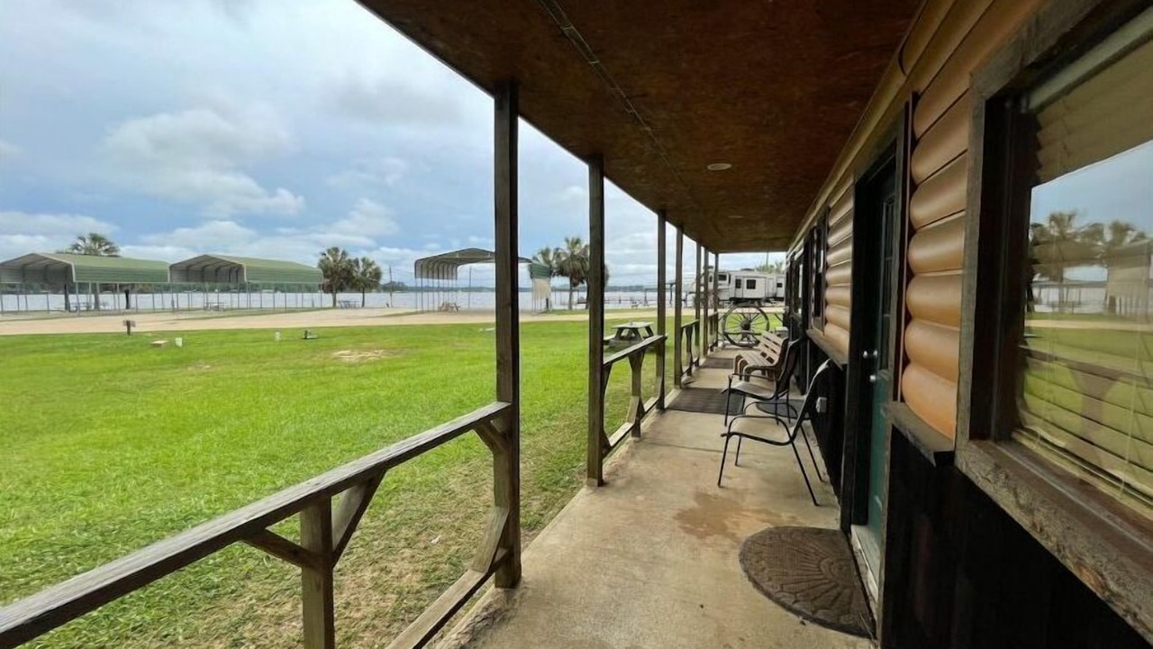 Photo of Patio Balcony in Negreet