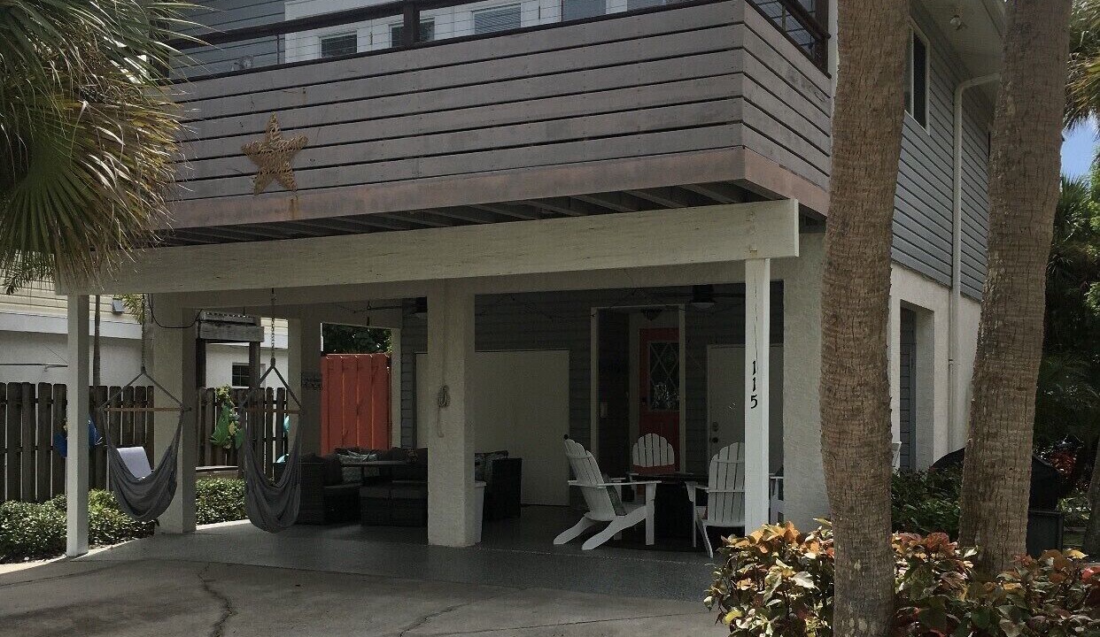 Photo of Outdoor in Englewood