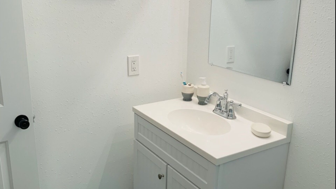 Photo of Bathroom in Thomas Drive