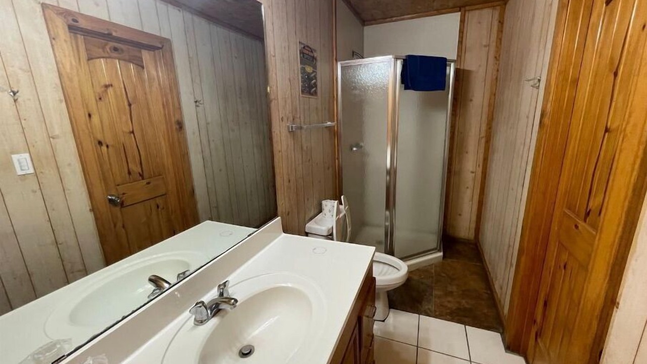Photo of Bathroom in Negreet