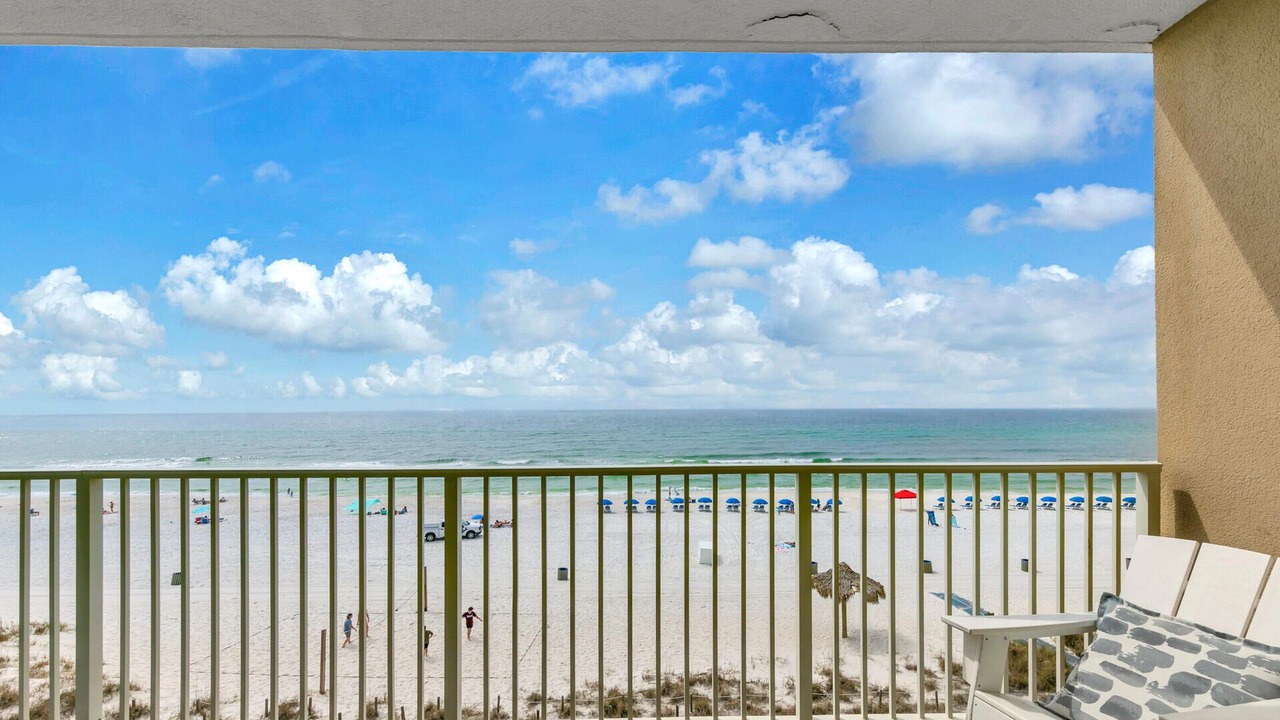 Photo of Patio Balcony in Long Beach