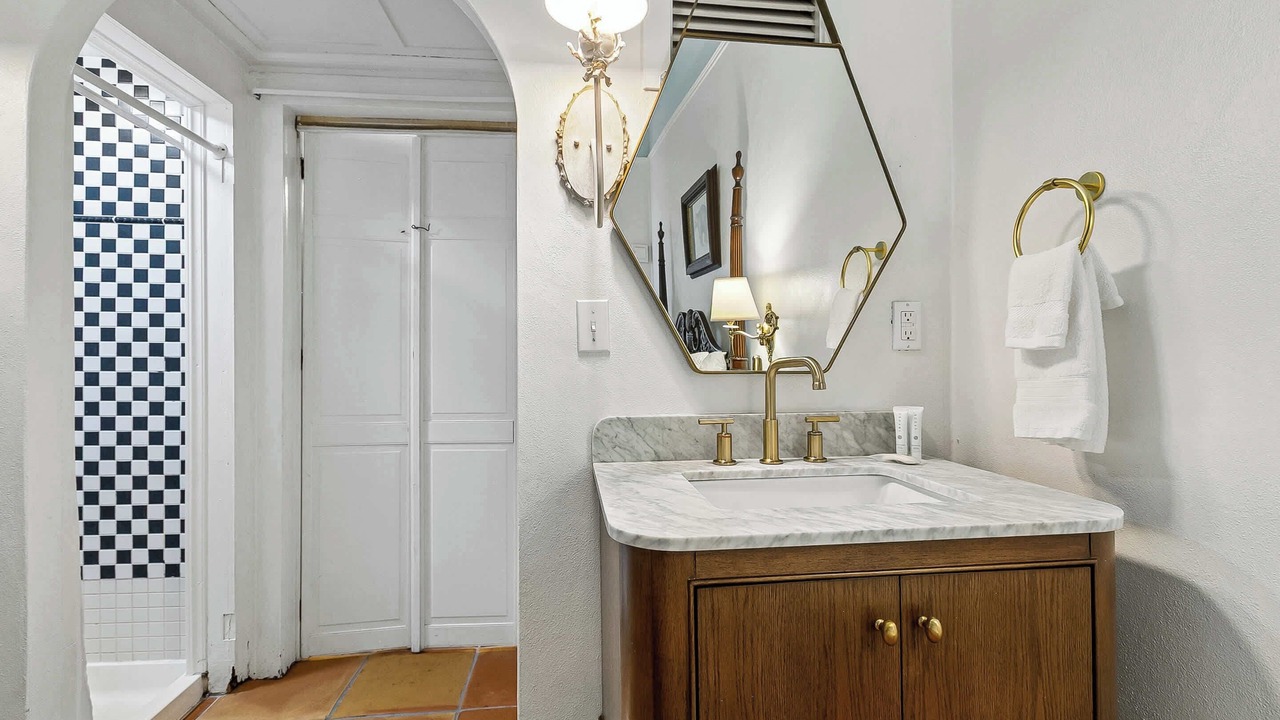 Photo of Bathroom in Faubourg Marigny