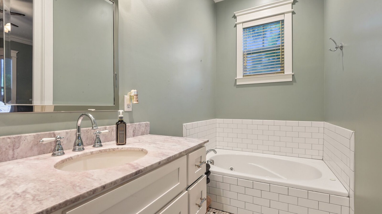 Photo of Bathroom in Bay St Louis