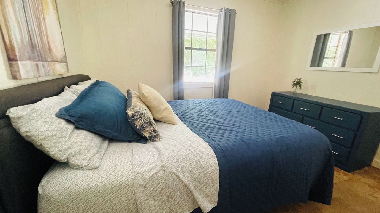 Photo of Bedroom in Folsom