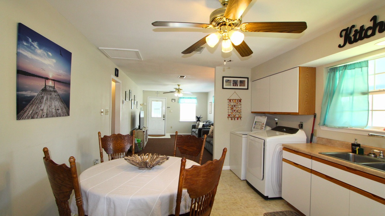 Photo of Kitchen in Shoreline Park