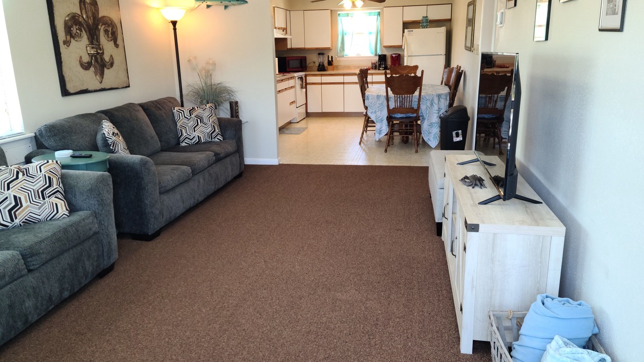 Photo of Livingroom in Shoreline Park