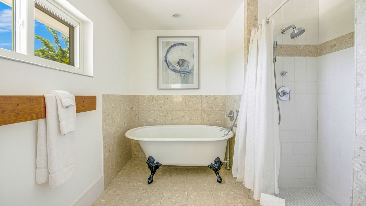 Photo of Bathroom in Holmes Beach