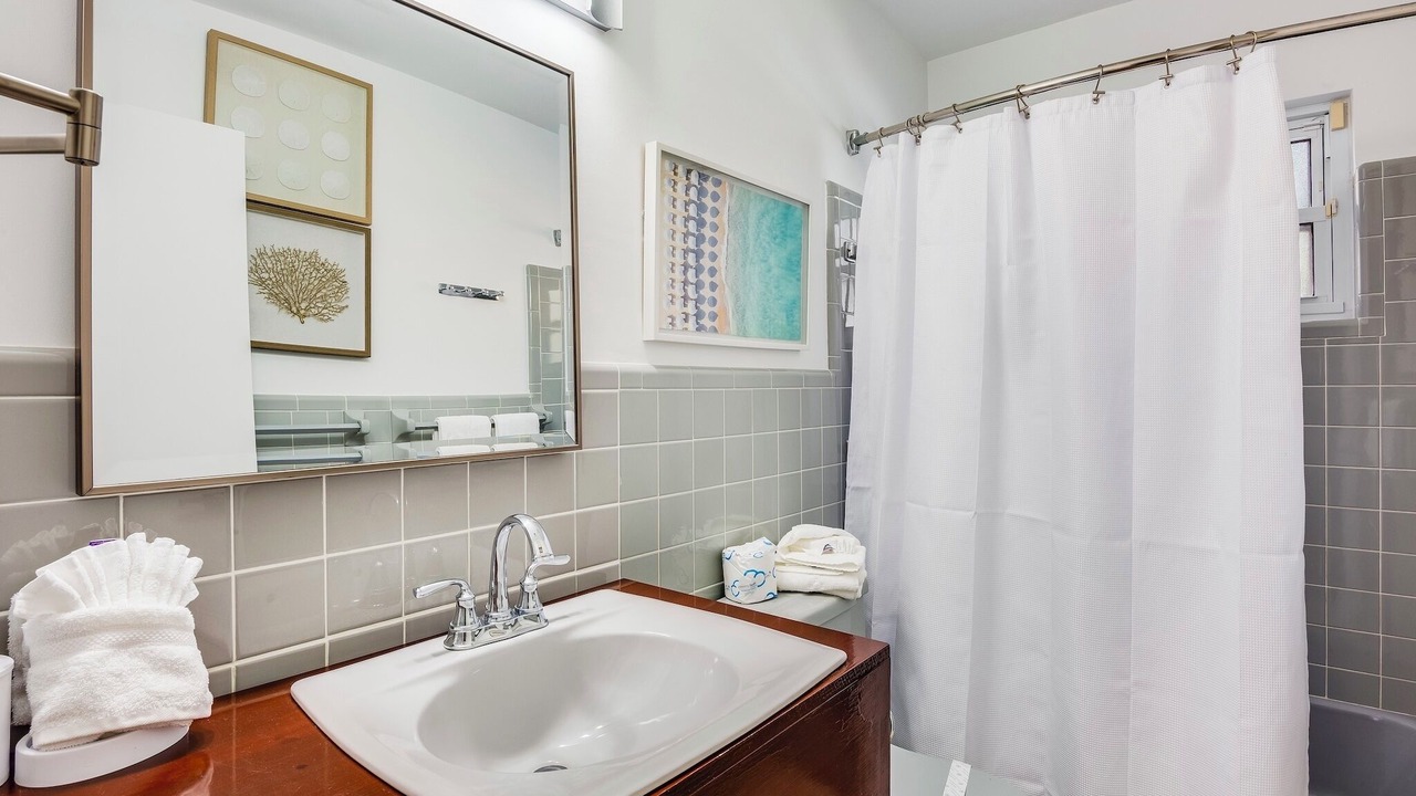 Photo of Bathroom in Holmes Beach