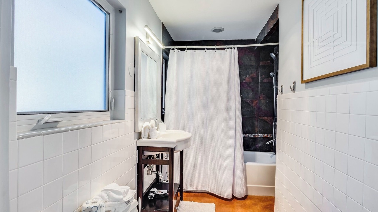 Photo of Bathroom in Holmes Beach