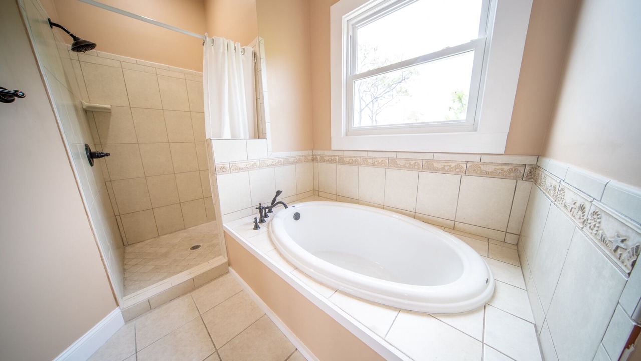 Photo of Bathroom in East End